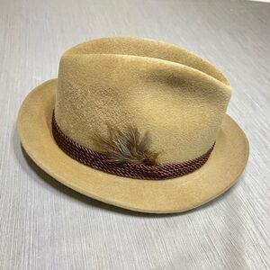 Men’s Tan vintage Fedora Hat